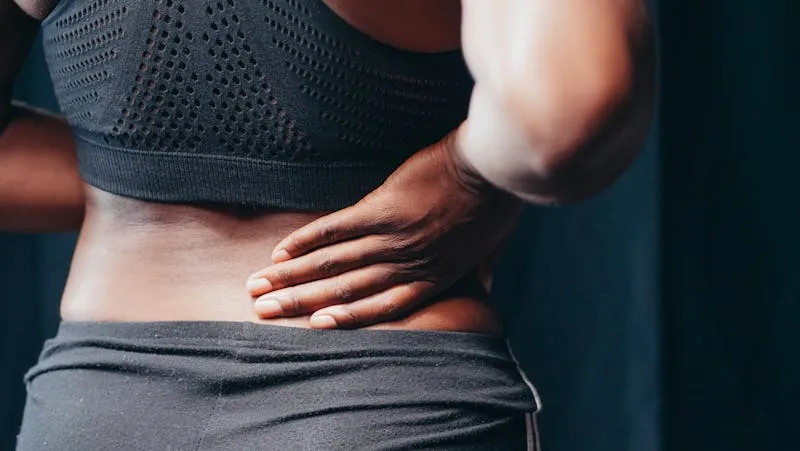 Hernia discal: qué es y cómo puede ayudarte la osteopatía